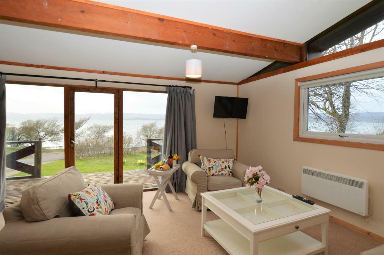 Clamshell Lodge Otter Ferry Екстериор снимка